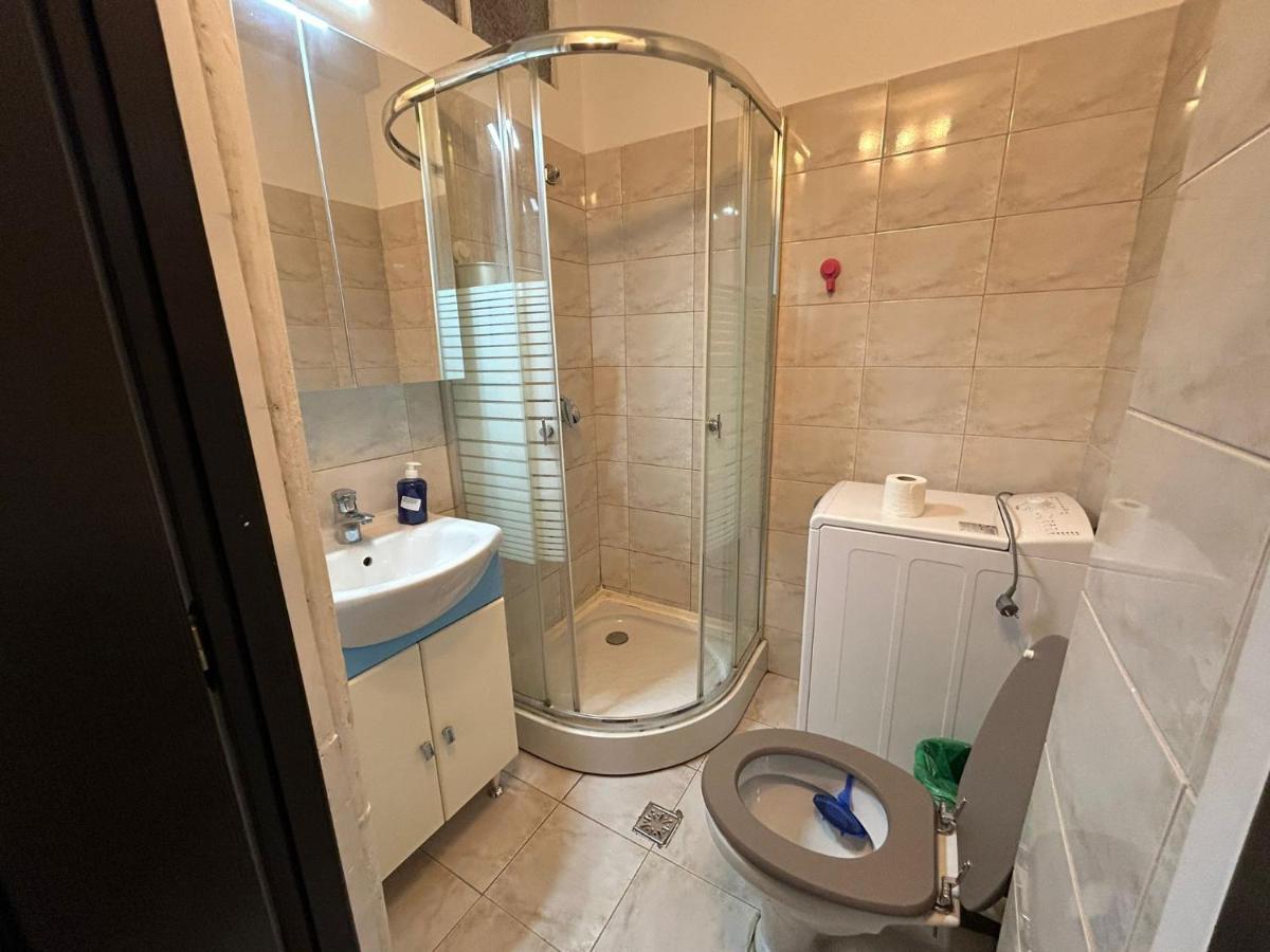 Elegant City Center Apartment Букурещ Екстериор снимка