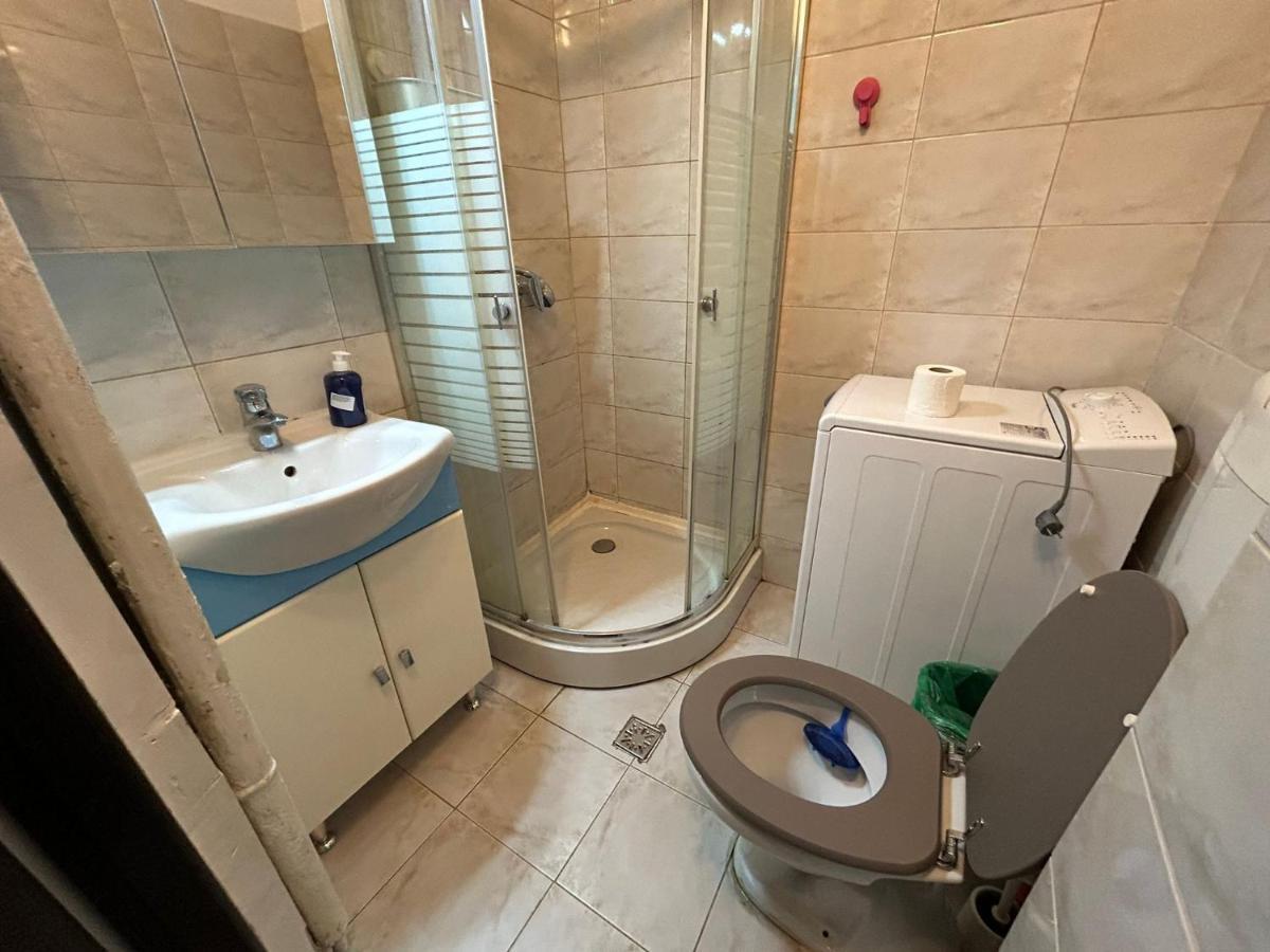 Elegant City Center Apartment Букурещ Екстериор снимка
